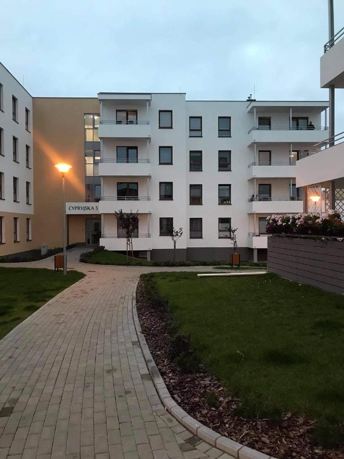 Apartament Cypriot Кошалин Екстериор снимка