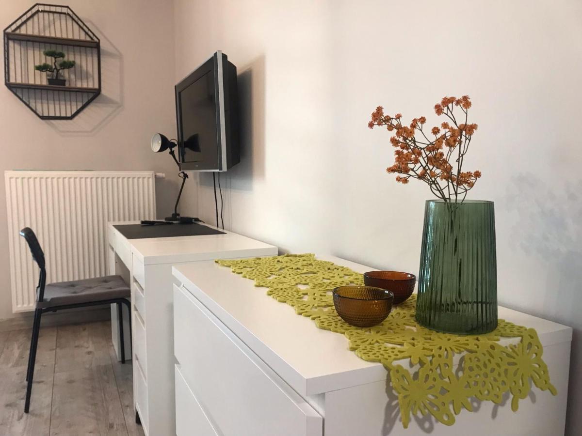 Apartament Cypriot Кошалин Екстериор снимка